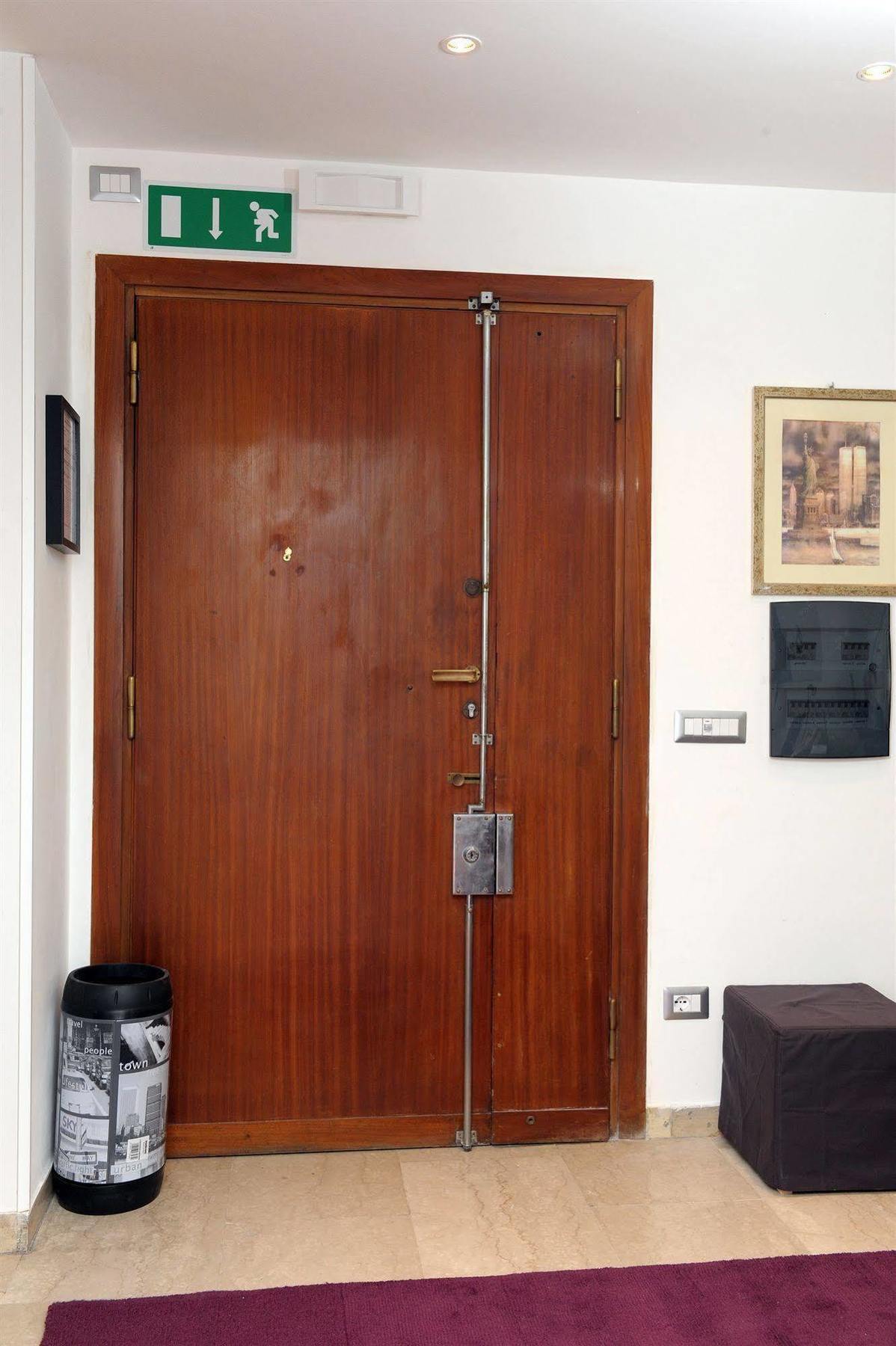 B&B Gregorius Close To St. Peter'S Rome Exterior photo